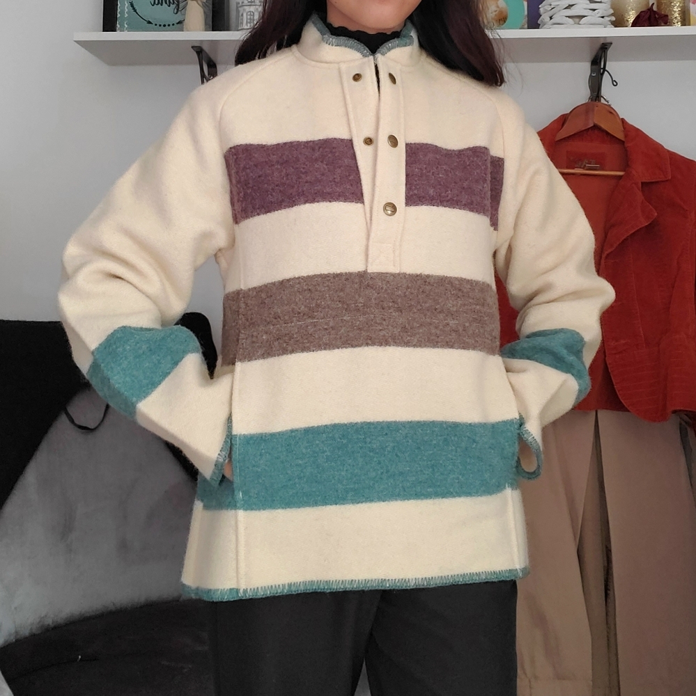 Woolrich women 85% wool